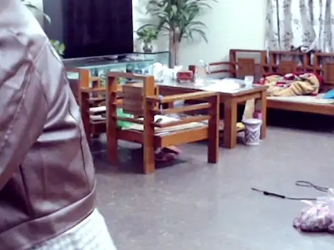 Ami 8x online show from November 4, 2025, 1:54 pm