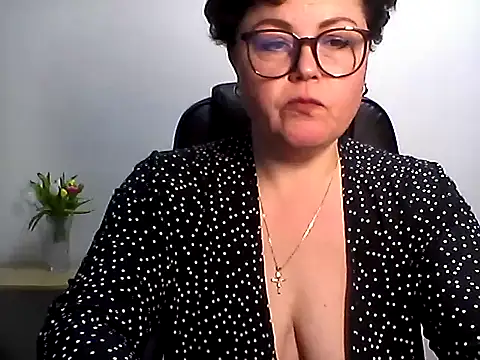 EllaLove2277 online show from March 7, 2026, 6:16 pm