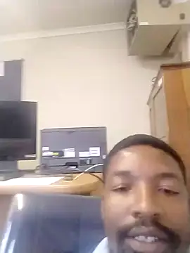 TopssyKreet online show from November 5, 2025, 10:37 am