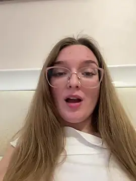 Bellatrisssaa online show from January 11, 2026, 2:00 pm