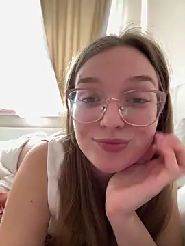 Bellatrisssaa online show from February 26, 2026, 9:52 am