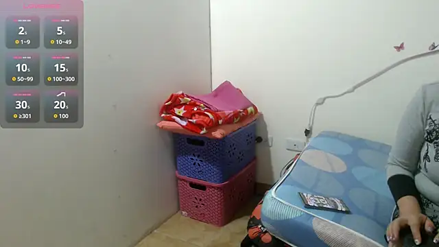 Valeryxs online show from September 20, 2025, 7:26 pm