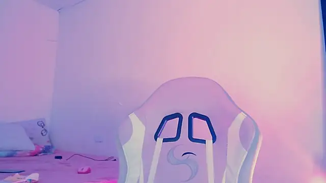 Snapshot of Alice_lidell chatting on February 5, 2026, 5:50 pm Alice lidell online show from February 5, 2026, 5:50 pm