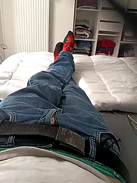 inconitopipo6 online show from April 19, 2026, 12:26 pm