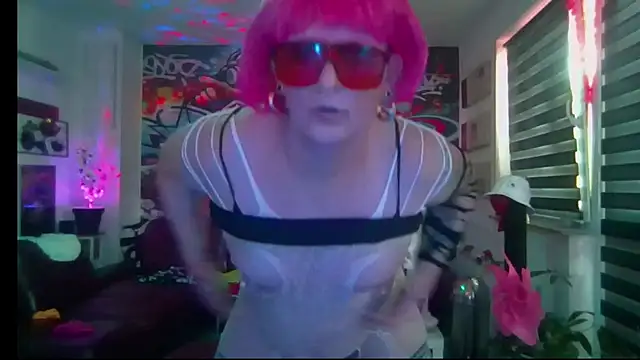 hellgirl1980 online show from July 1, 2026, 5:53 am