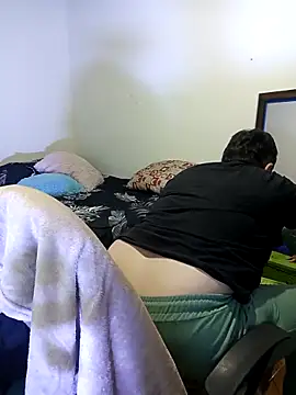 Snapshot of Noha_Whiitee chatting on November 6, 2025, 12:33 am Noha Whiitee online show from November 6, 2025, 12:33 am