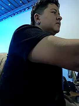 Snapshot of Noha_Whiitee chatting on November 7, 2025, 12:10 am Noha Whiitee online show from November 7, 2025, 12:10 am