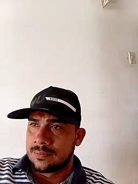 yeffito1 online show from March 13, 2026, 8:04 pm