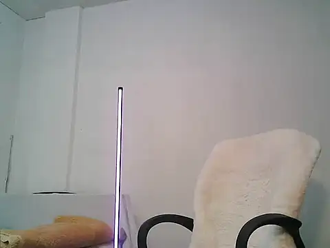 Snapshot of NautyBoyBrazeen_143 chatting on February 23, 2026, 6:38 pm NautyBoyBrazeen 143 online show from February 23, 2026, 6:38 pm