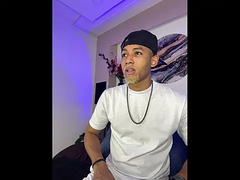 B Wild online show from February 11, 2026, 4:17 am