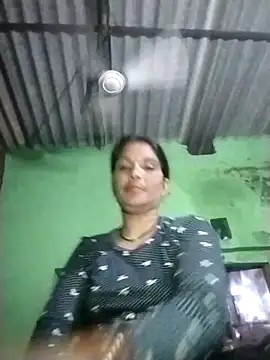 Snapshot of Monika_cut chatting on October 18, 2025, 4:08 pm Monika cut online show from October 18, 2025, 4:08 pm