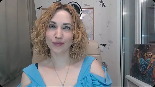 Snapshot of KatrinAlluring chatting on January 16, 2026, 5:33 am KatrinAlluring online show from January 16, 2026, 5:33 am