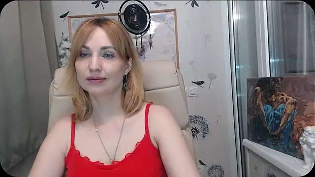 Snapshot of KatrinAlluring chatting on April 7, 2026, 5:41 am KatrinAlluring online show from April 7, 2026, 5:41 am