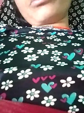 Snapshot of KIRTI12_HOT chatting on October 25, 2025, 3:51 pm KIRTI12 HOT online show from October 25, 2025, 3:51 pm