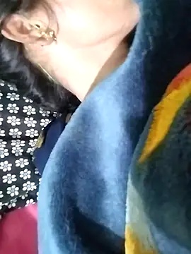 Snapshot of KIRTI12_HOT chatting on November 8, 2025, 8:18 pm KIRTI12 HOT online show from November 8, 2025, 8:18 pm