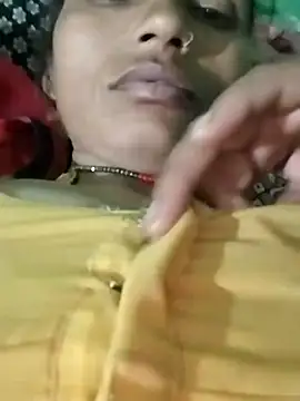 Snapshot of KIRTI12_HOT chatting on November 16, 2025, 4:45 pm KIRTI12 HOT online show from November 16, 2025, 4:45 pm