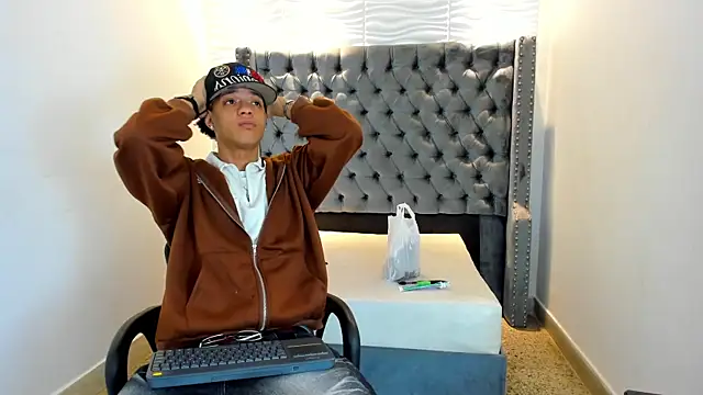 MARSHALL SPENCER online show from March 25, 2026, 12:55 pm