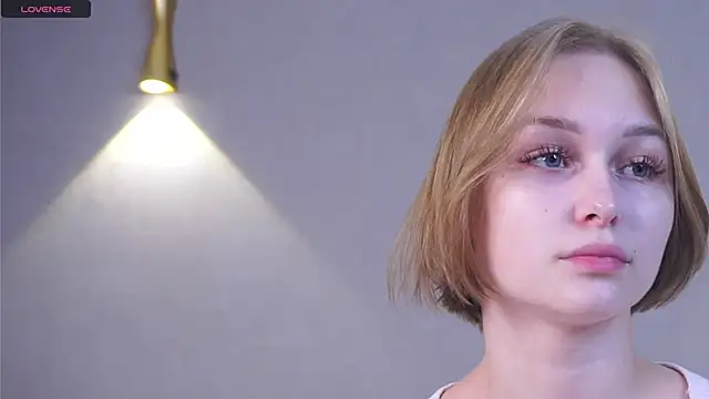 TenaBiller online show from October 12, 2025, 2:05 pm