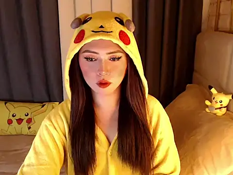 yourdevilsweettsx online show from April 16, 2026, 12:39 pm