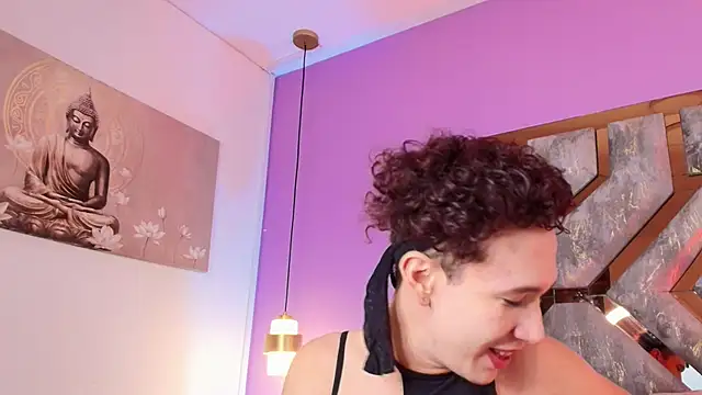 Electra Gosselin online show from October 21, 2025, 11:55 am