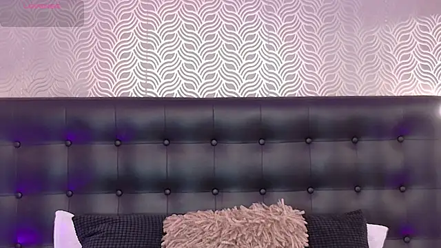 Snapshot of NaiaraMasson_ chatting on July 1, 2026, 11:56 am NaiaraMasson online show from July 1, 2026, 11:56 am