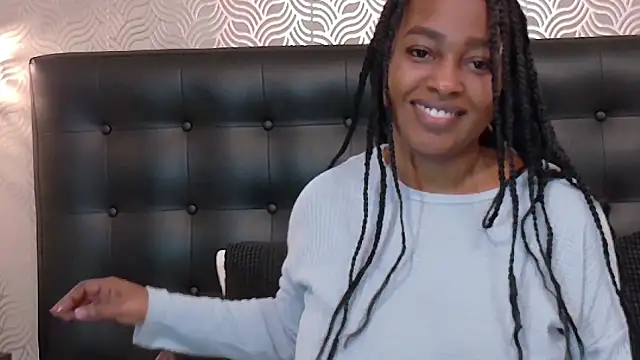 Snapshot of NaiaraMasson_ chatting on July 17, 2026, 12:12 pm NaiaraMasson online show from July 17, 2026, 12:12 pm