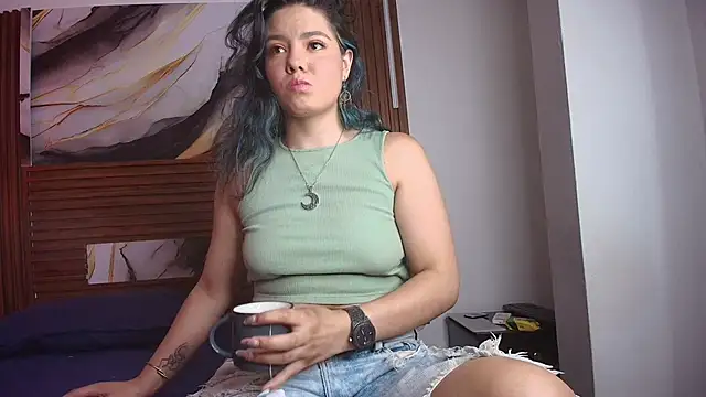 Snapshot of Evelin_thompsson chatting on October 4, 2025, 3:04 am Evelin thompsson online show from October 4, 2025, 3:04 am