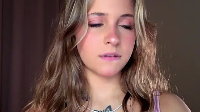 LoveSeekins online show from April 17, 2026, 7:39 pm