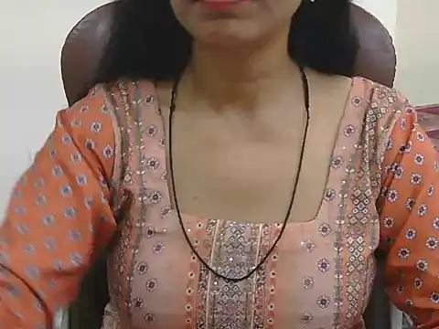 Snapshot of MISS_SOMIYA chatting on July 7, 2026, 5:28 pm MISS SOMIYA online show from July 7, 2026, 5:28 pm