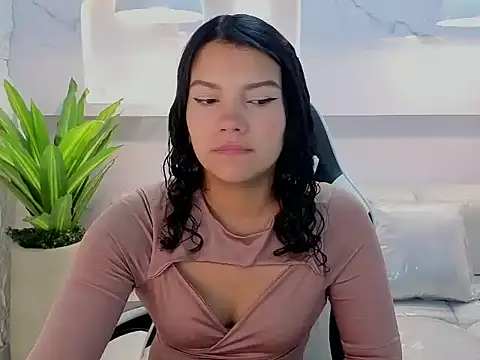 antonela tp online show from October 2, 2025, 12:45 pm