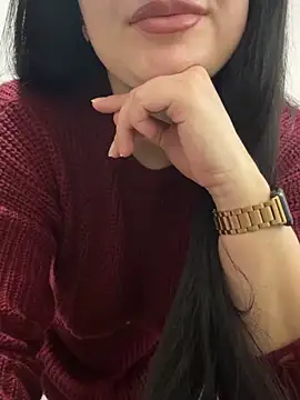 Molly-molly- online show from November 26, 2025, 11:22 am