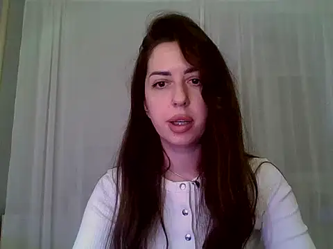 Snapshot of Venzalia chatting on December 2, 2025, 8:26 pm Venzalia online show from December 2, 2025, 8:26 pm