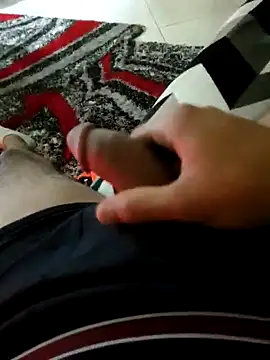 Snapshot of Gendise_ chatting on October 29, 2025, 9:27 pm Gendise  online show from October 29, 2025, 9:27 pm