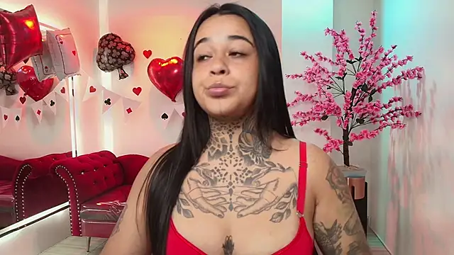 Black roseee online show from February 15, 2026, 3:36 am