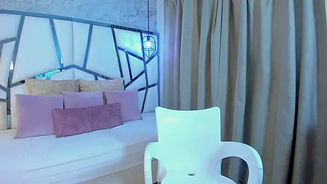 Susanna Cute online show from April 20, 2026, 1:58 pm