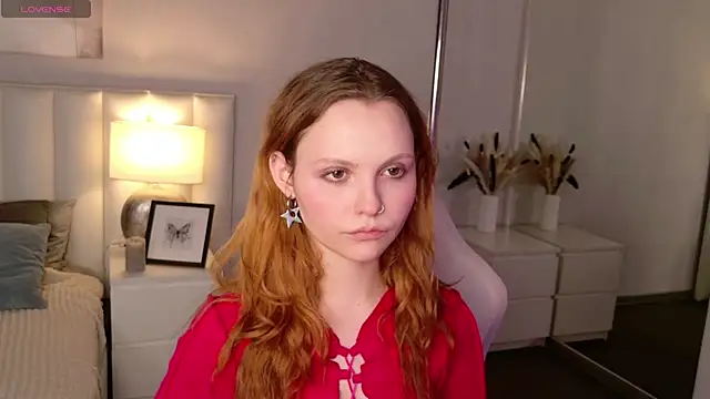 AlisHanson online show from February 3, 2026, 8:36 pm