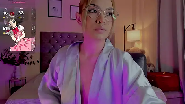 OxanaFedorova1- online show from November 13, 2025, 8:30 pm