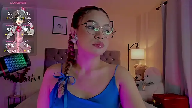 OxanaFedorova1- online show from December 4, 2025, 8:39 pm