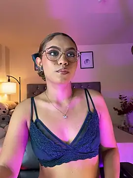 OxanaFedorova1- online show from February 27, 2026, 8:42 pm