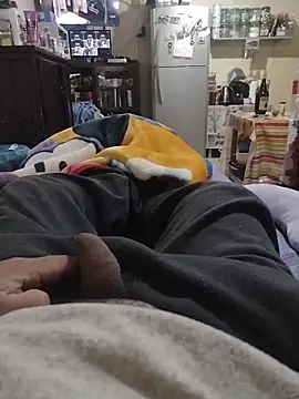 Santiagoqro85 online show from February 25, 2026, 4:33 am