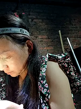 kemtuoi-sex online show from October 13, 2025, 2:06 pm