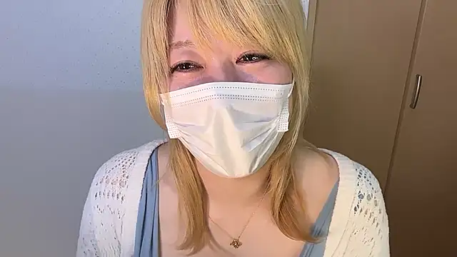 Snapshot of kitty_kyoto chatting on May 18, 2026, 3:07 pm kitty kyoto online show from May 18, 2026, 3:07 pm