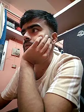 soniriyaa010101 online show from November 14, 2025, 10:14 am