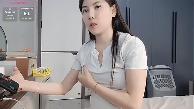 luckckcj online show from February 17, 2026, 6:10 am