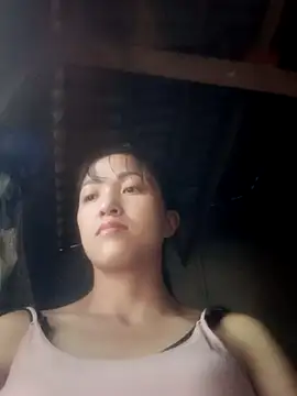 nakaki-00 online show from October 4, 2025, 3:37 am