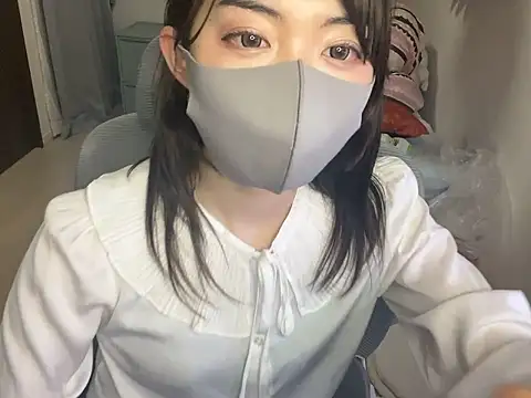 Snapshot of naginagisan chatting on June 11, 2026, 1:09 pm naginagisan online show from June 11, 2026, 1:09 pm