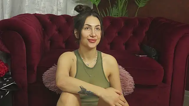 Snapshot of CanndyChloe chatting on September 30, 2025, 6:51 am CanndyChloe online show from September 30, 2025, 6:51 am