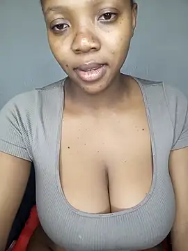 MilfBoobsxx online show from March 19, 2026, 4:44 pm