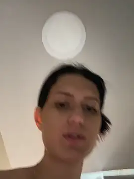 Caroline daring online show from March 30, 2026, 5:36 pm