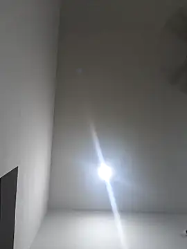 Snapshot of Chanderi19 chatting on September 28, 2025, 5:51 pm Chanderi19 online show from September 28, 2025, 5:51 pm